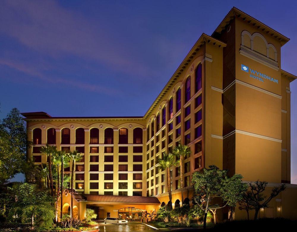 Delta Hotels By Marriott Anaheim Garden Grove Exterior photo