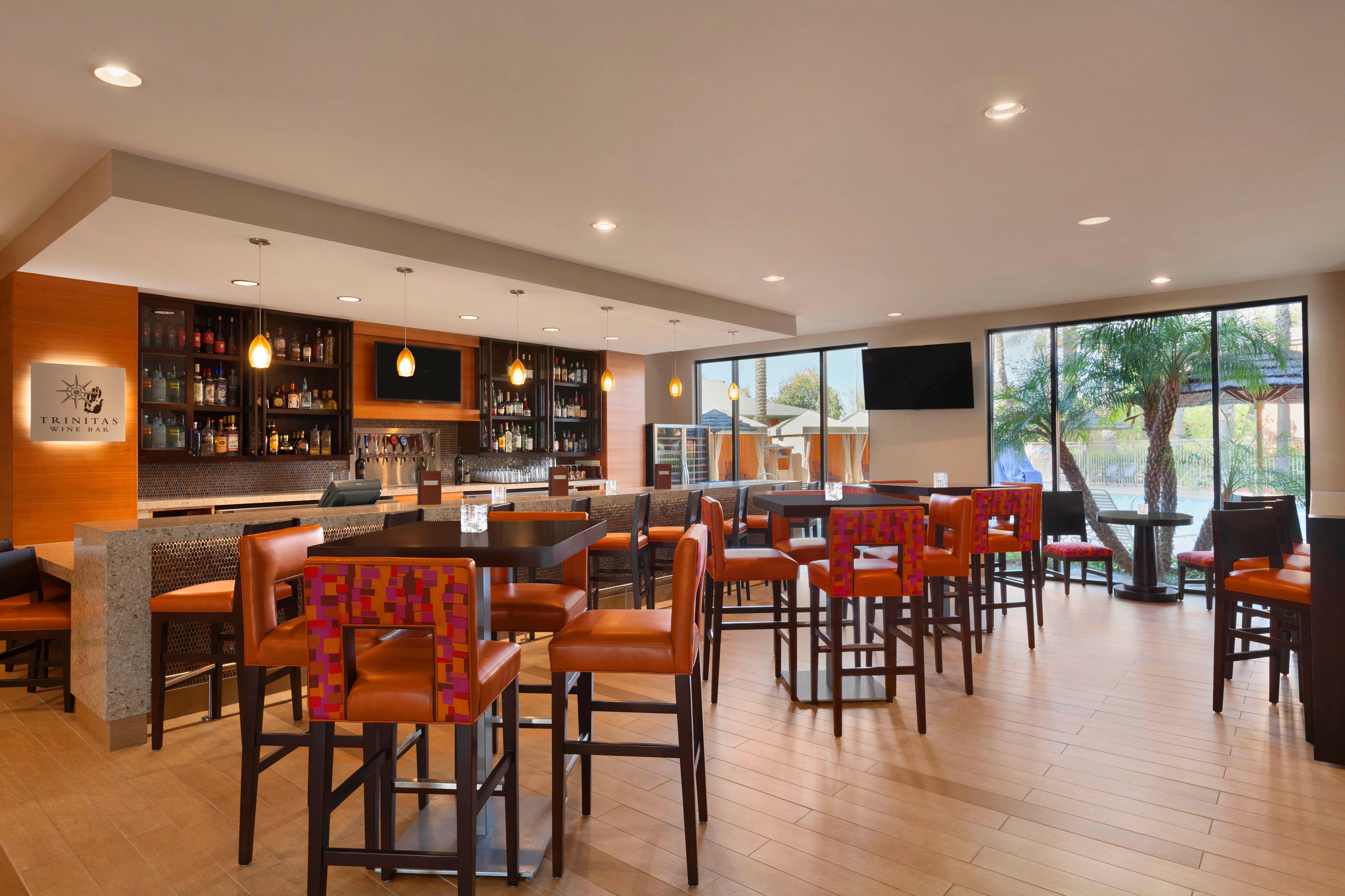 Delta Hotels By Marriott Anaheim Garden Grove Exterior photo