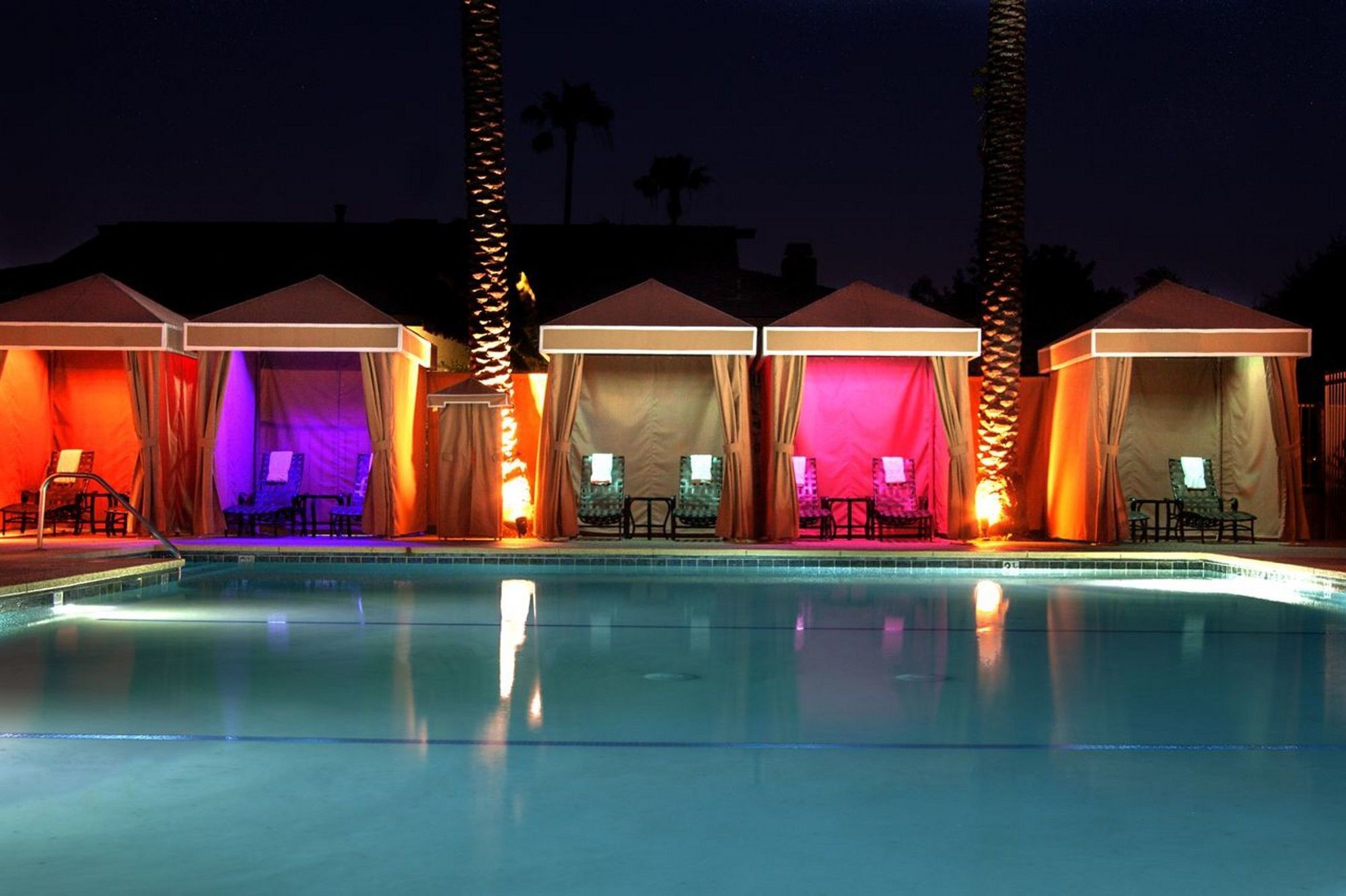 Delta Hotels By Marriott Anaheim Garden Grove Exterior photo